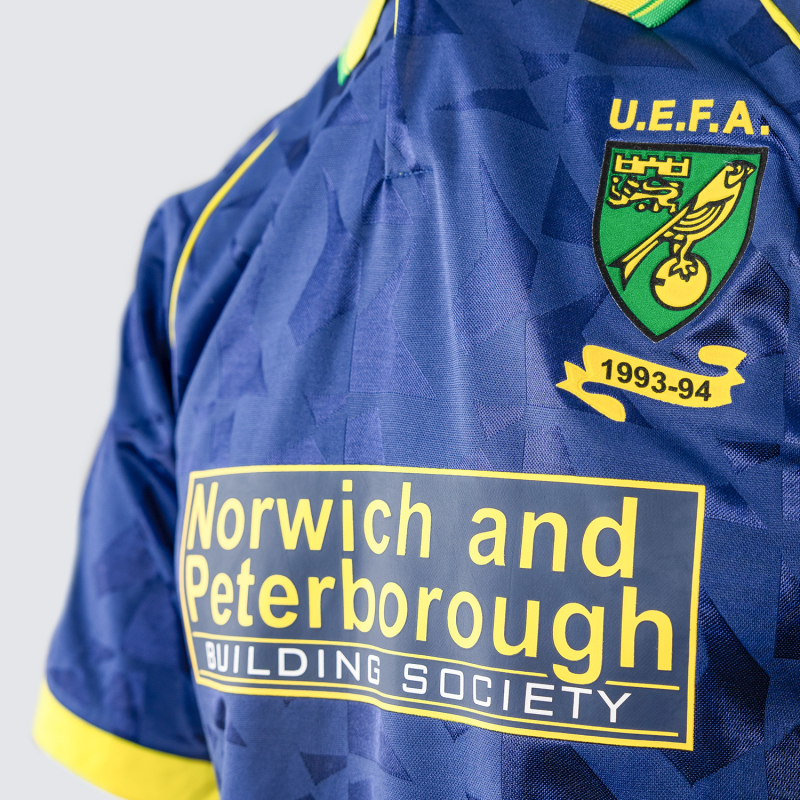 Retro Away 1993 UEFA Cup Shirt