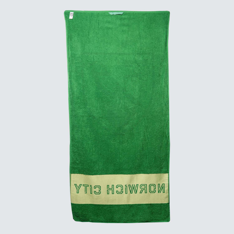 Norwich City Luxury Crest Bath Towel
