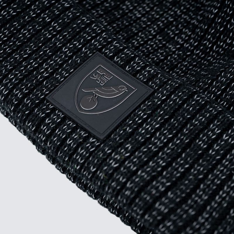 Norwich City Reflective Crest Bobble Hat